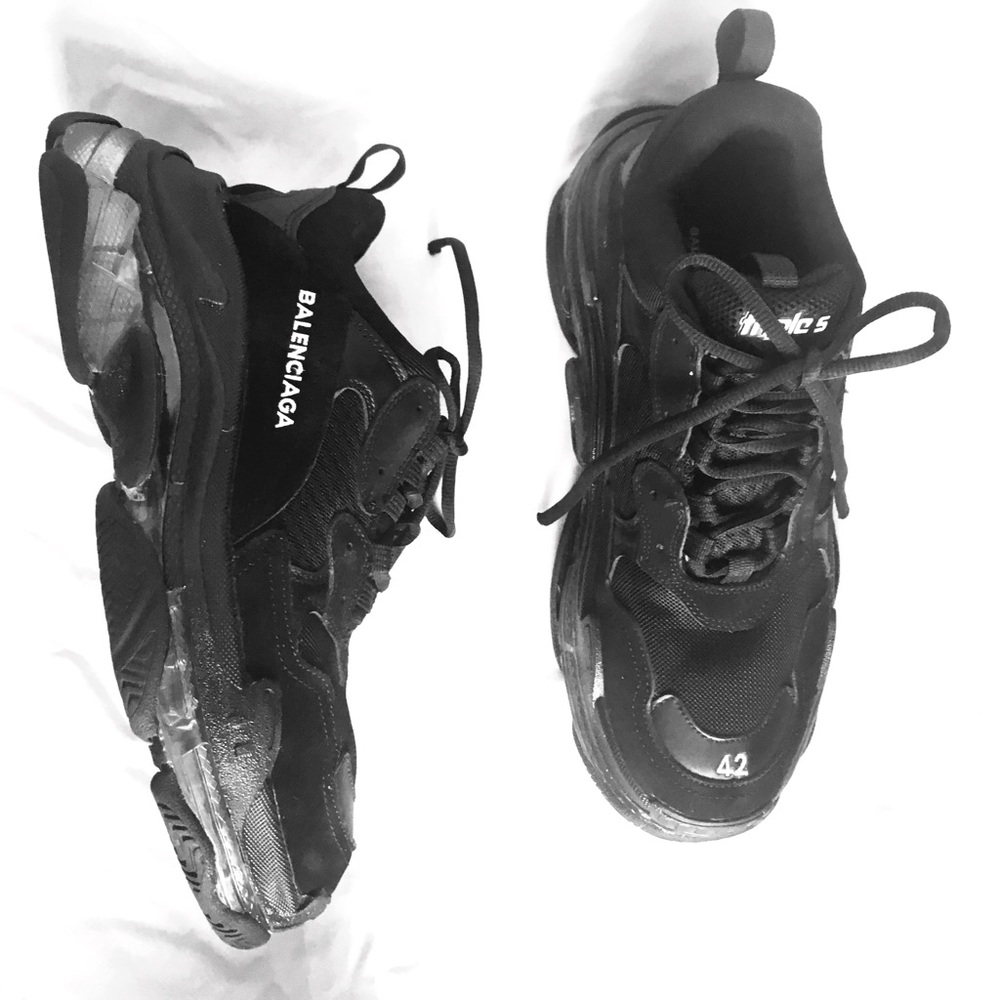 Balenciaga triple s shoes